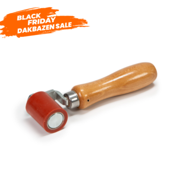 40 mm siliconen aandrukrol met houten handvat, ideaal voor het aanrollen van smalle naden en detailwerk in EPDM dakbedekking