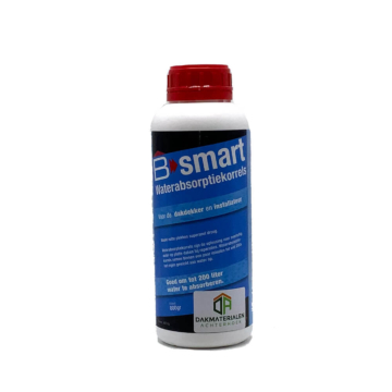 Fles B-Smart waterabsorptiekorrels 800 gram met rood schroefdopje en blauw-witte label. Absorbeert tot 200 liter water, ideaal voor snelle dakreparaties en het droogleggen van natte plekken.