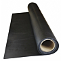 Een afbeelding van een rol Redfox® zwarte EPDM. Dit hoogwaardige, op maat te bestellen, rubberen dakbedekkingsmateriaal biedt uitstekende weerstand tegen UV-straling, ozon en temperaturen variërend van -40 tot +120 graden Celsius. Het is duurzaam, waterdi