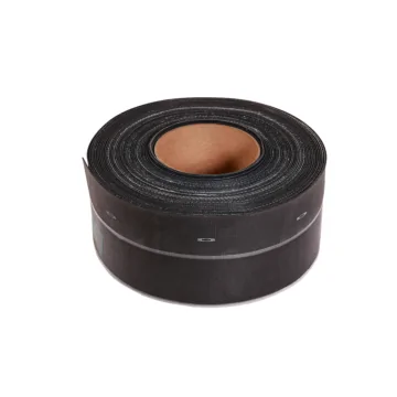 Rol kimfixatiestrook voor grote EPDM daken vanaf 80 m², klaar voor verwerking.