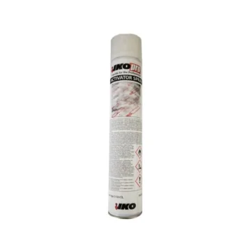 Afbeelding van een spuitbus IKO Pro Activator Spray - Verkrijgbaar bij Dakmaterialen.com